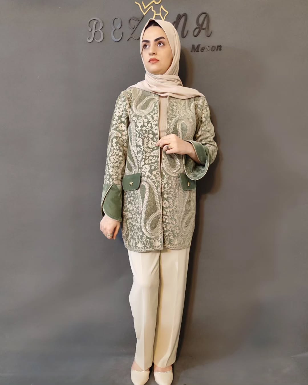 کت مخمل زنانه مدل سوزندوزی